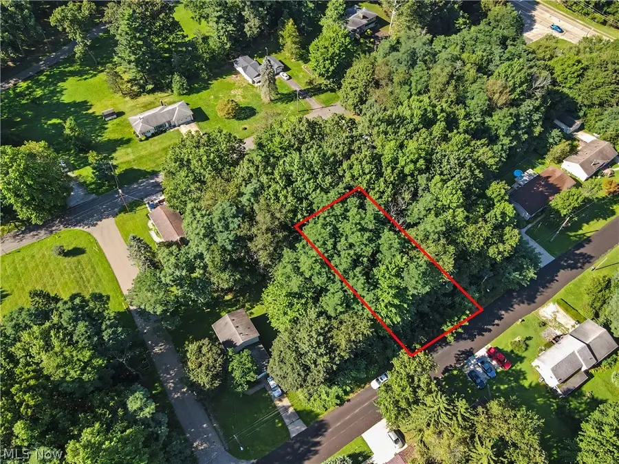 Massachusetts Se Avenue, Massillon, OH 44646 - #3