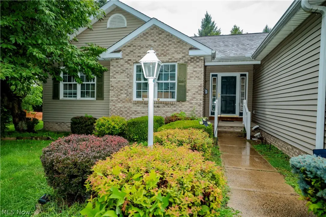 516 Walnut Street, Conneaut, OH 44030 - #1