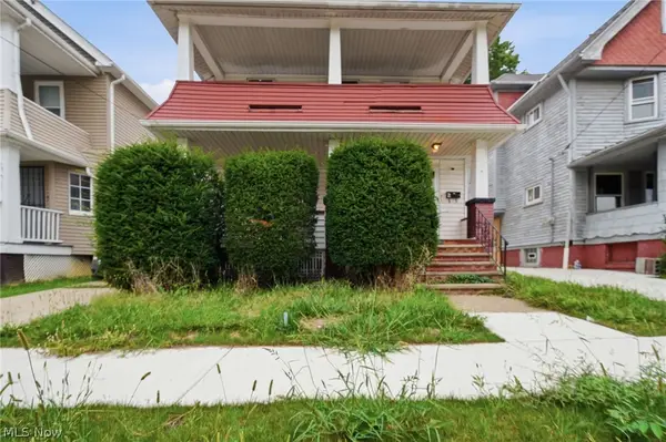 15715 School Avenue, Cleveland, OH 44110