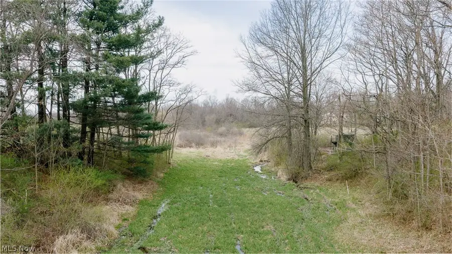 5006 S Canfield Niles Road, Canfield, OH 44406 - #3