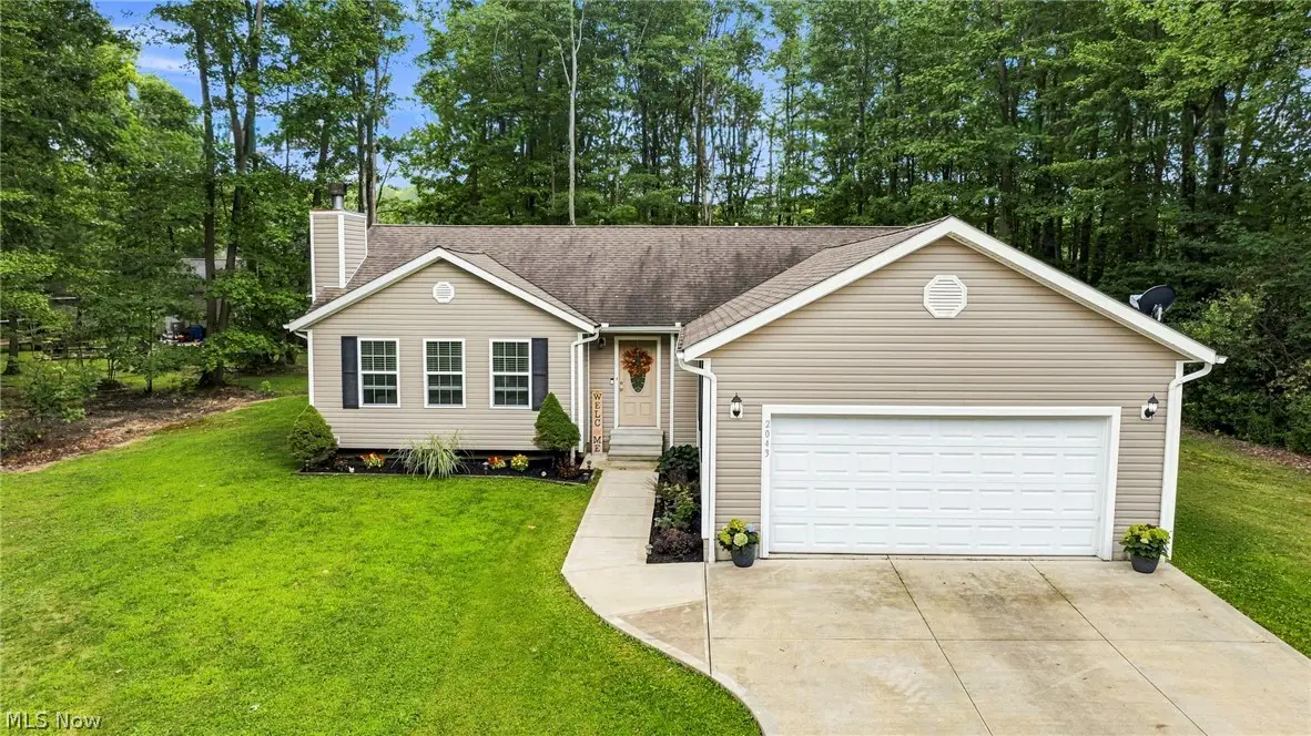 2043 N Park Lane, Roaming Shores, OH 44084 - #1