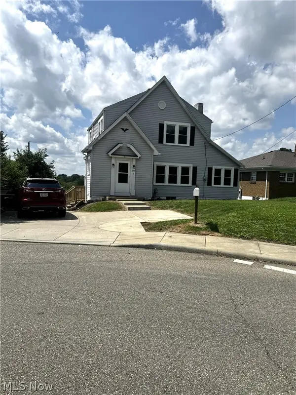 277 Lovers Lane Lane, Steubenville, OH 43953