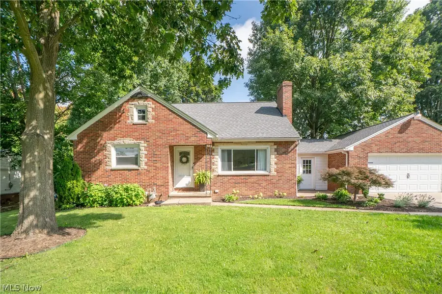 1215 Easton Ne Street, Canton, OH 44721 - #2