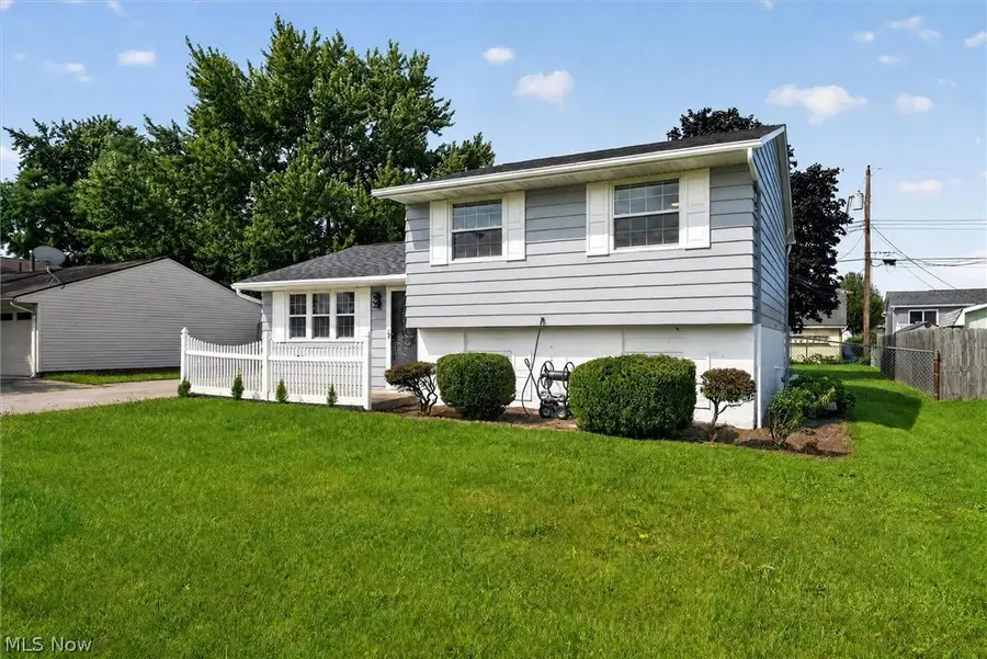 4036 Leavitt Road, Lorain, OH 44053 - #3