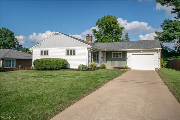 748 Hemlock Nw Street, Massillon, OH 44647