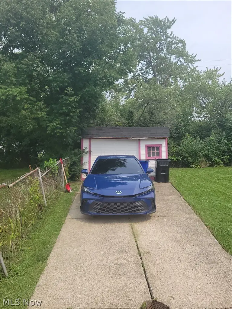 4433 E 156th Street, Cleveland, OH 44128 - #3