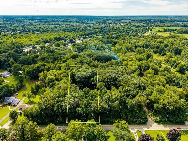 48081 N Ridge Road, Amherst, OH 44001
