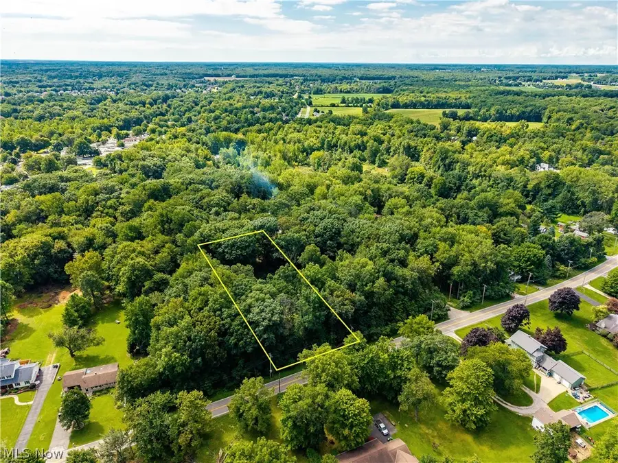 48081 N Ridge Road, Amherst, OH 44001 - #3