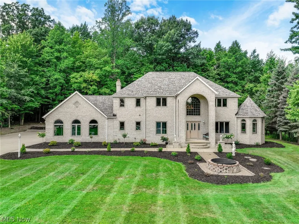 8190 Mount Royal Drive, Concord, OH 44077 - #1