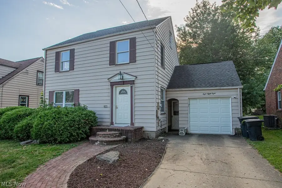 888 Trumbull Se Avenue, Warren, OH 44484 - #3