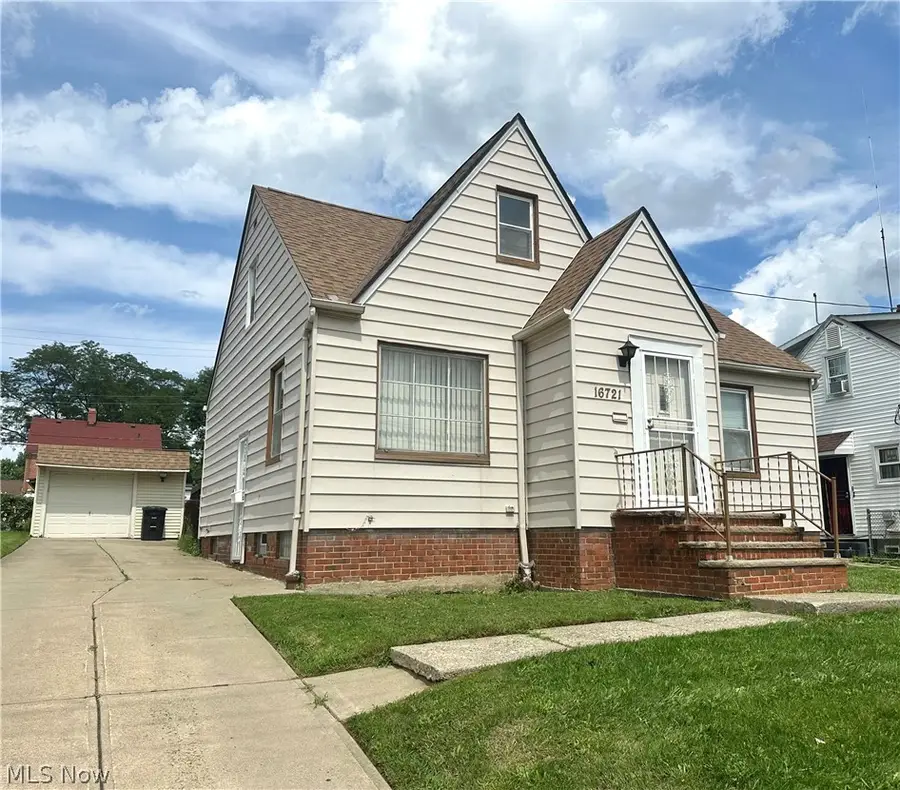 16721 Harvard Avenue, Cleveland, OH 44128 - #3