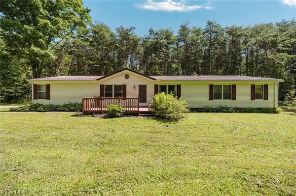 1725 Township Road 333 Se, Junction City, OH 43748
