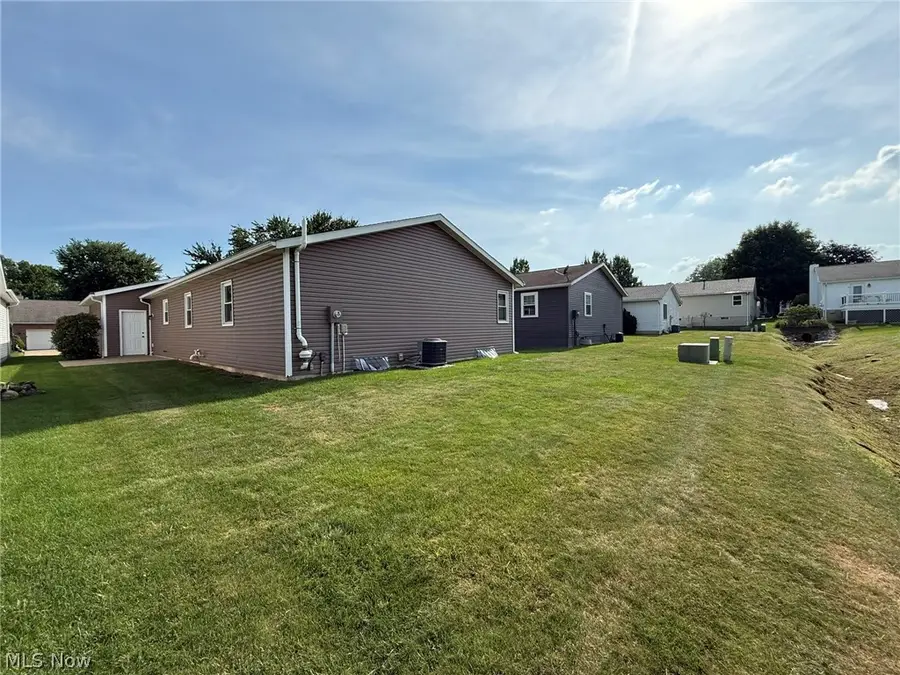 881 Pepperwood Drive, Wooster, OH 44691 - #2