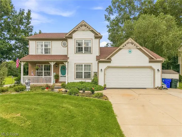 803 Collins Pond Drive, Ravenna, OH 44266
