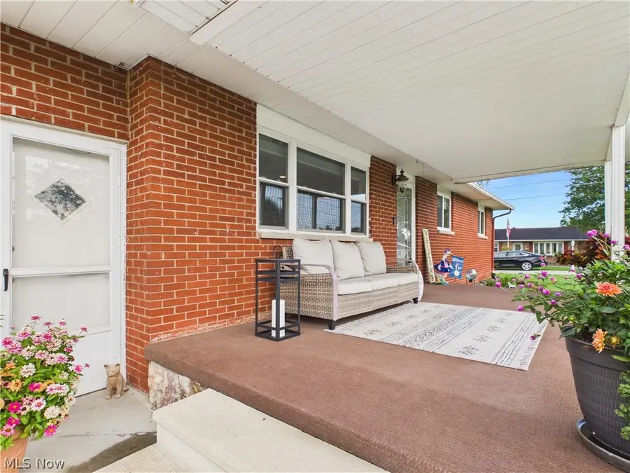 343 Meadow Lane, Parkersburg, WV 26101 - #2