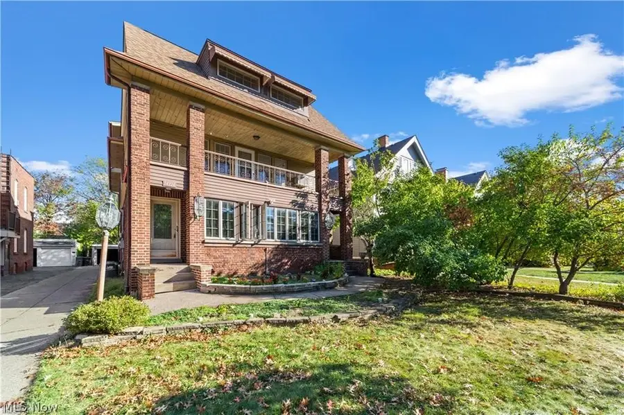 14724 Clifton Boulevard, Lakewood, OH 44107 - #2