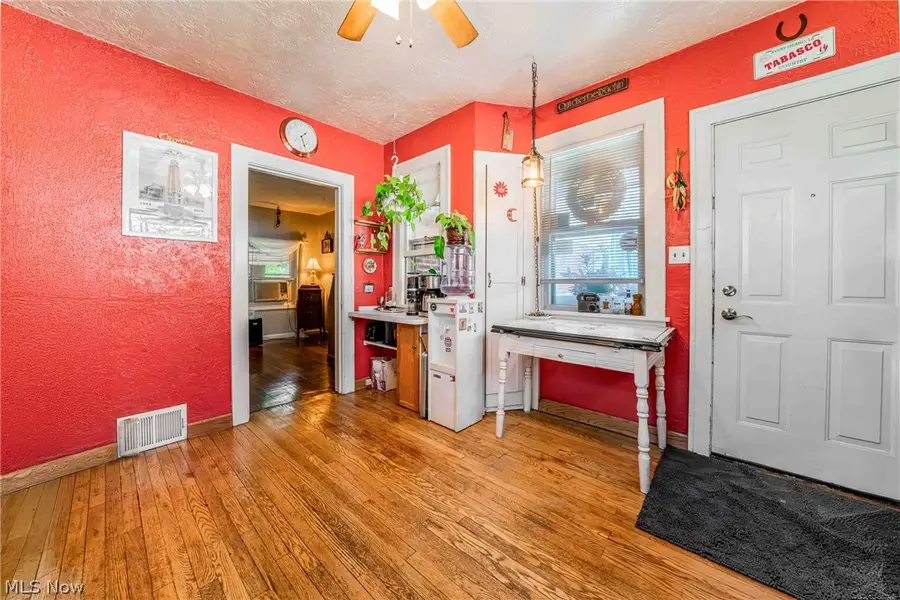 3387 W 125th Street, Cleveland, OH 44111 - #3