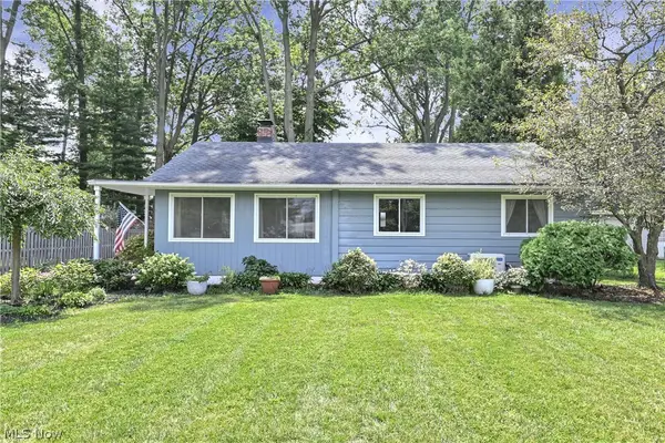 33081 Lake Road, Avon Lake, OH 44012