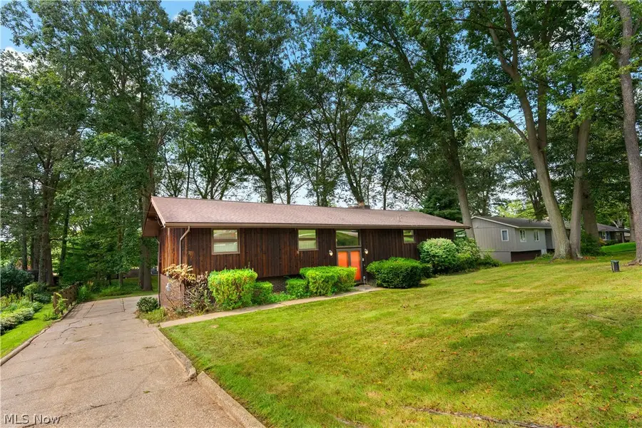 4808 Buhl Boulevard, Uniontown, OH 44685 - #2