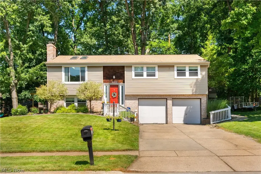 4222 Leewood Road, Stow, OH 44224 - #2