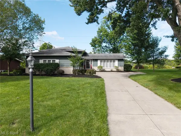 5058 Millwood Drive, Broadview Heights, OH 44147