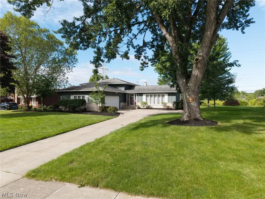 5058 Millwood Drive, Broadview Heights, OH 44147 - #3