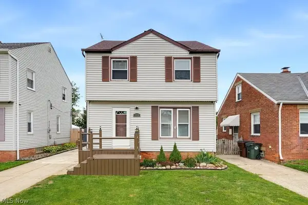 2918 Parklane Drive, Parma, OH 44134