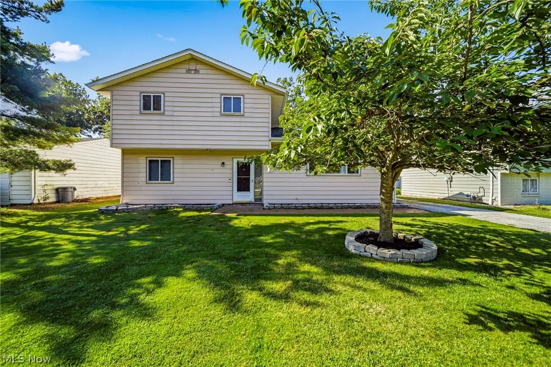 38102 Parkway Boulevard, Willoughby, OH 44094 - #1