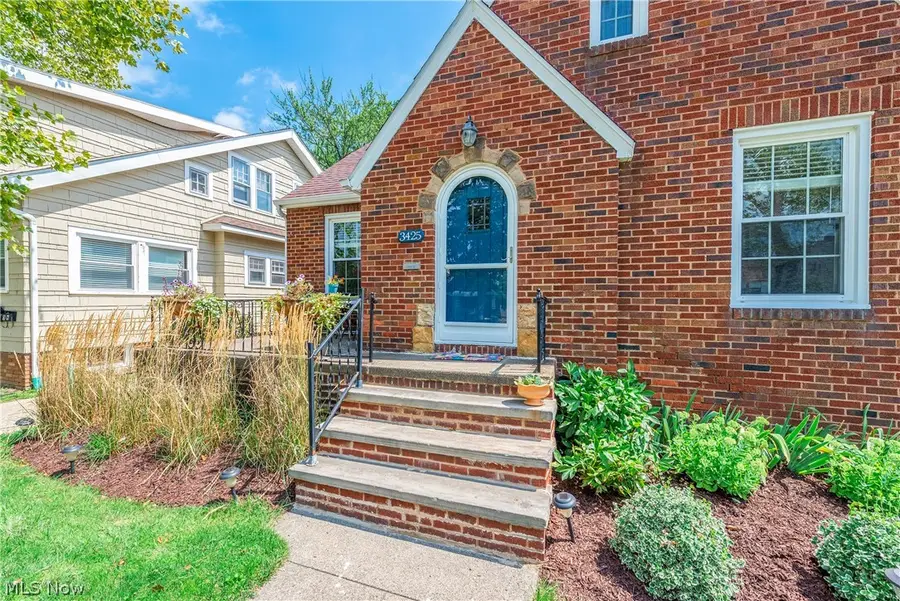 3425 W 159th Street, Cleveland, OH 44111 - #2