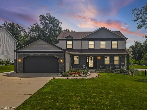 3044 Greenwich Lane, Brunswick, OH 44212
