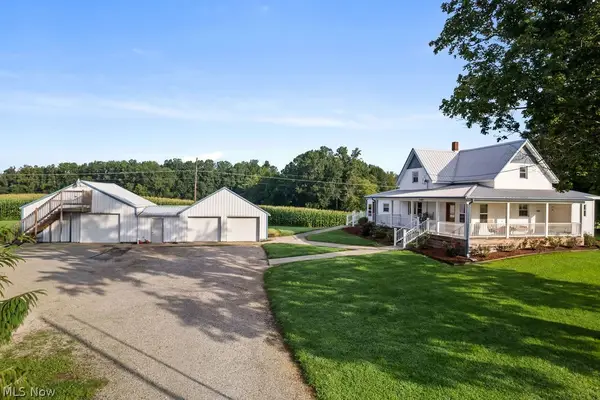 298 Hocking Road, Coolville, OH 45723