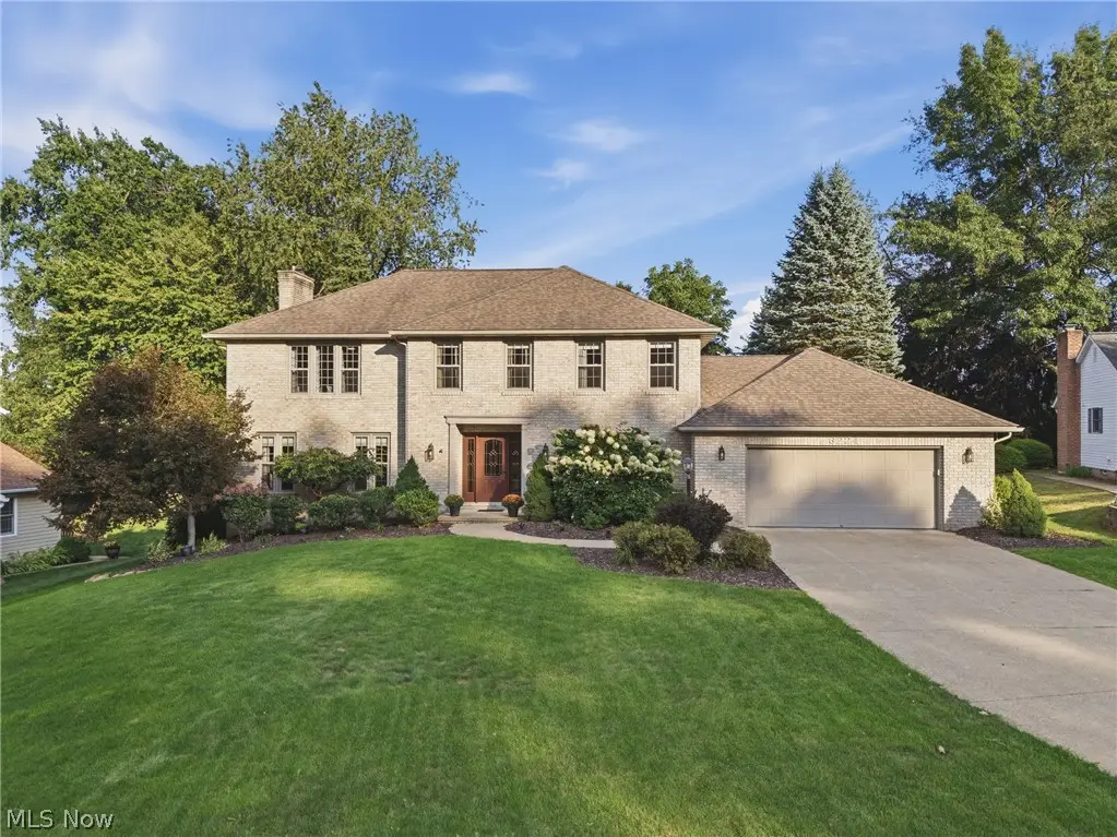 6224 Sandy Ridge Nw Circle, North Canton, OH 44720 - #1