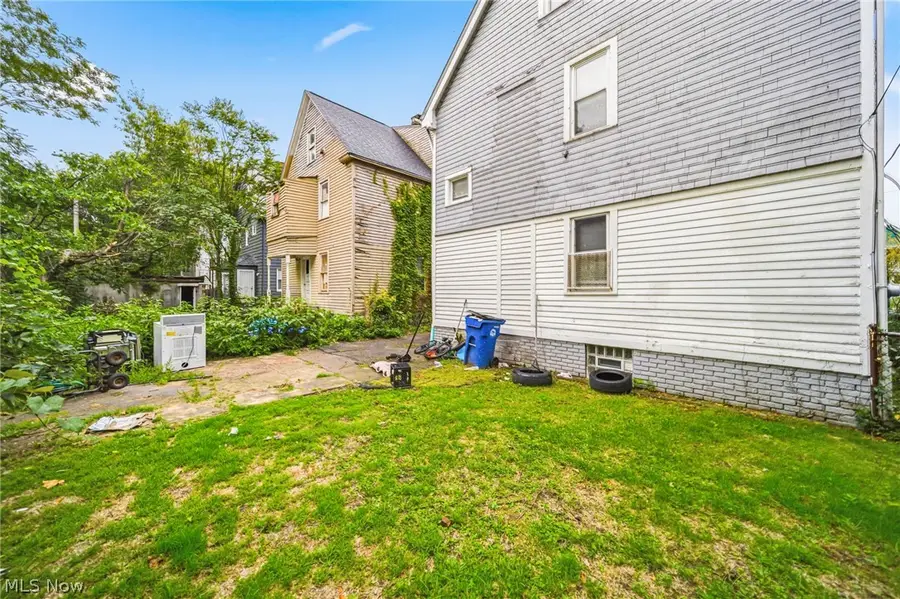 9501 Pierpont Avenue, Cleveland, OH 44108 - #3