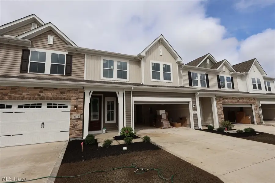 5112 Shepherds Glen, Willoughby, OH 44094 - #3