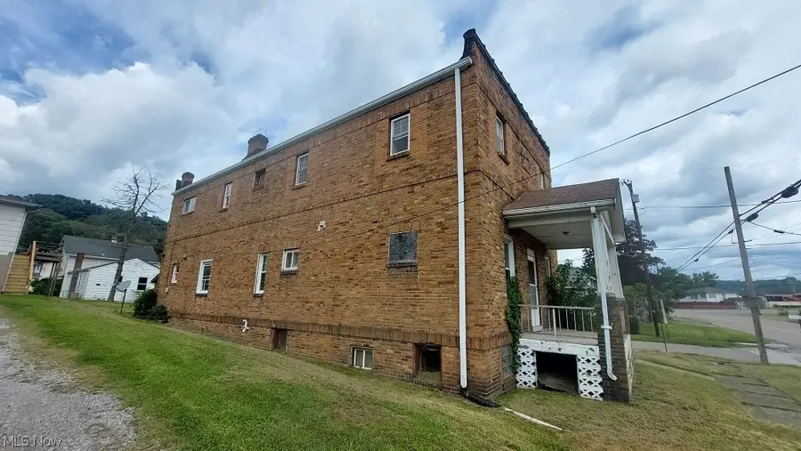 112 Woodmont Avenue Avenue, Steubenville, OH 43952 - #3