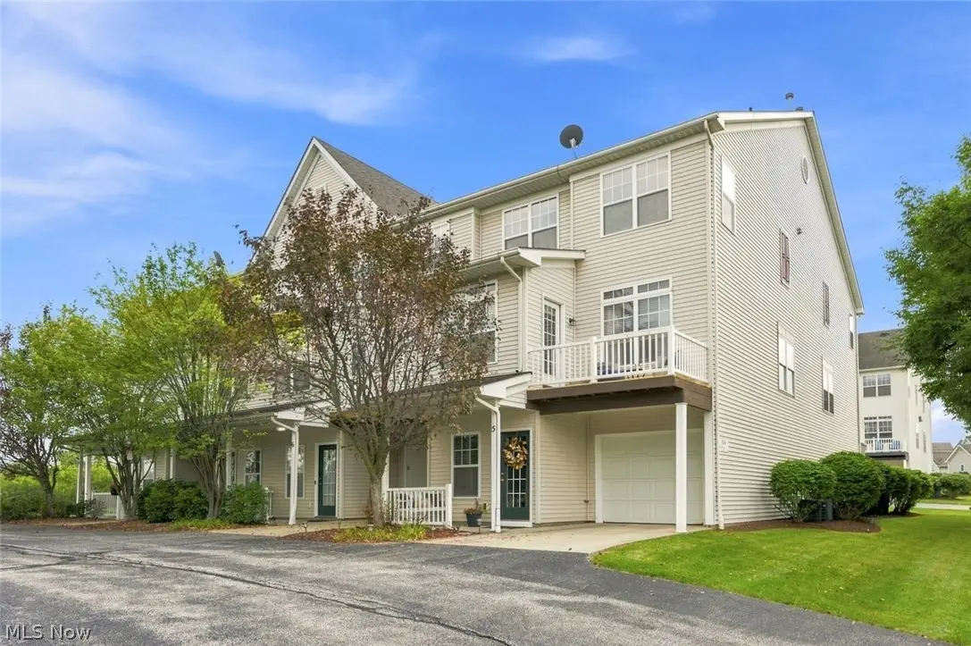 1214 E Chapman Lane #5, Medina, OH 44256 - #1