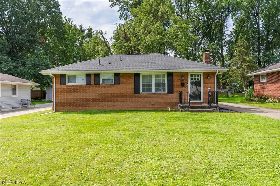 3235 Sunnybrooke, Youngstown, OH 44511 - #2