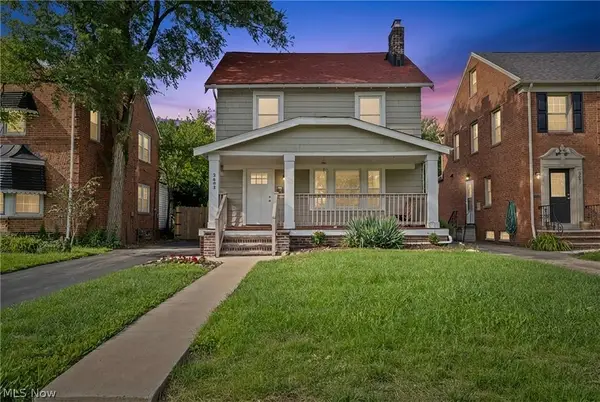 3693 Silsby Road, University Heights, OH 44118