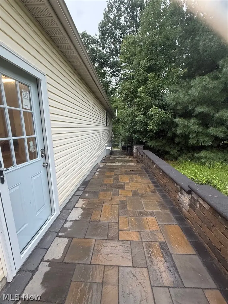 8 Apache Trail, Malvern, OH 44644 - #2