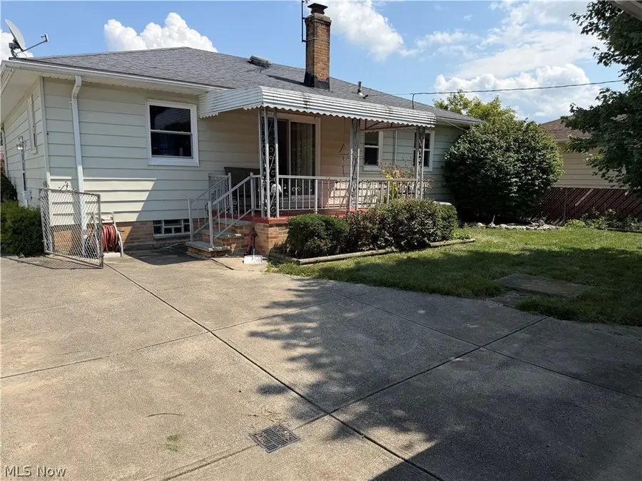 7170 Oakwood Road, Parma, OH 44130 - #3