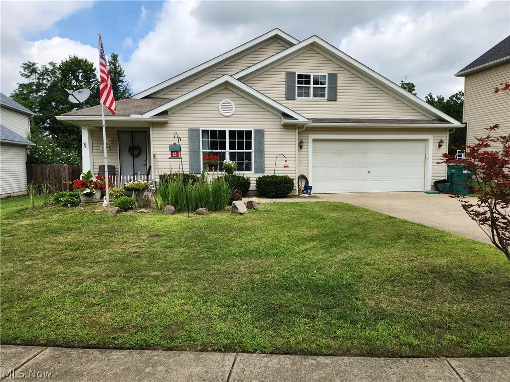 425 Harvest Drive, Ravenna, OH 44266 - #1