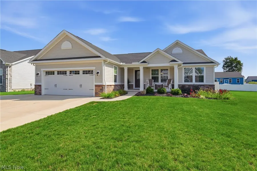3354 Stoneleigh Ne Road, Canton, OH 44721 - #2