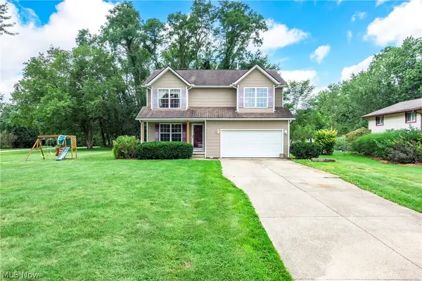 25273 Briarwood Lane, Columbia Station, OH 44028