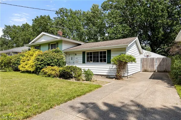 6211 Zehman Drive, Brook Park, OH 44142
