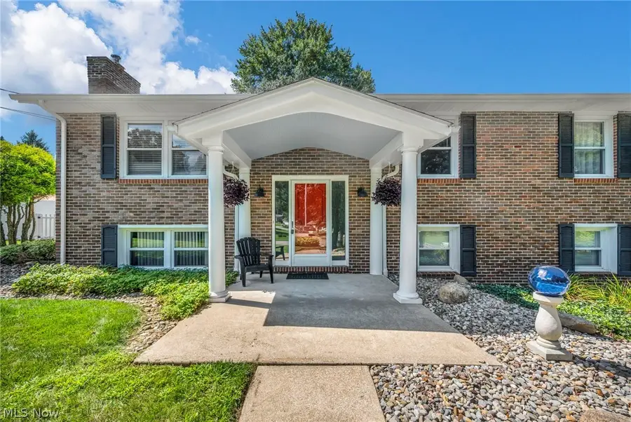 2737 Highline Drive, Mogadore, OH 44260 - #2