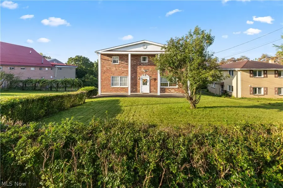 3466 Pennsylvania Avenue, Weirton, WV 26062 - #2