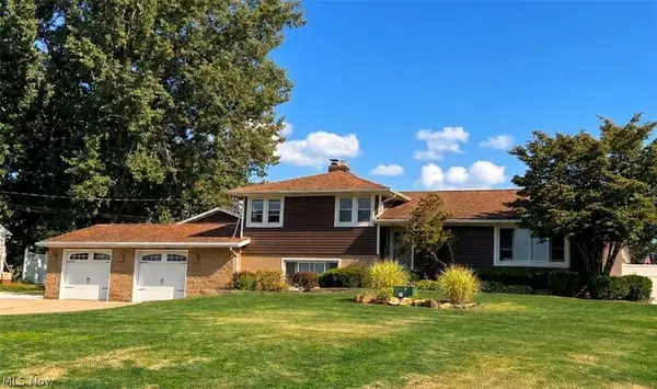 6203 Melody Ne Road, Canton, OH 44721
