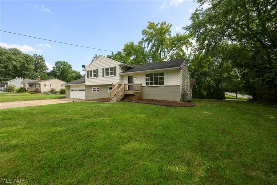 1512 Hanna Road, Stow, OH 44224 - #2