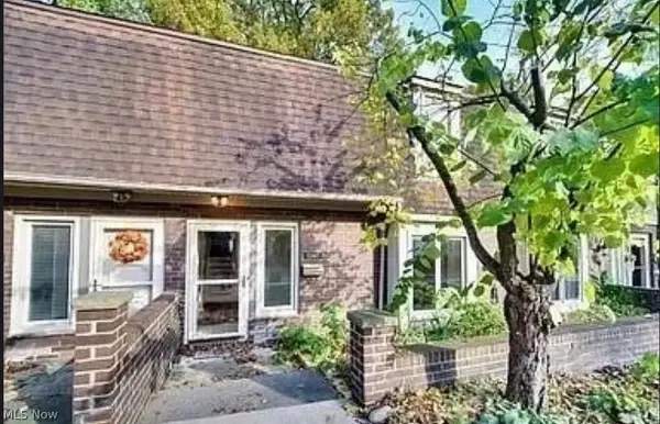 6943 W Fitzwater Road #20, Brecksville, OH 44141