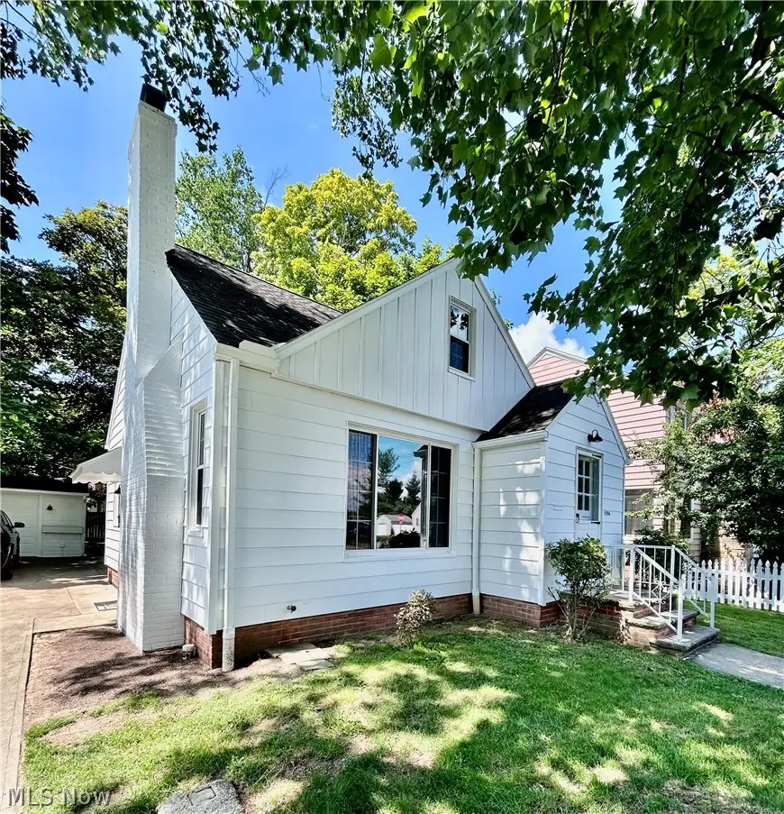 1356 Worton Boulevard, Mayfield Heights, OH 44124 - #1